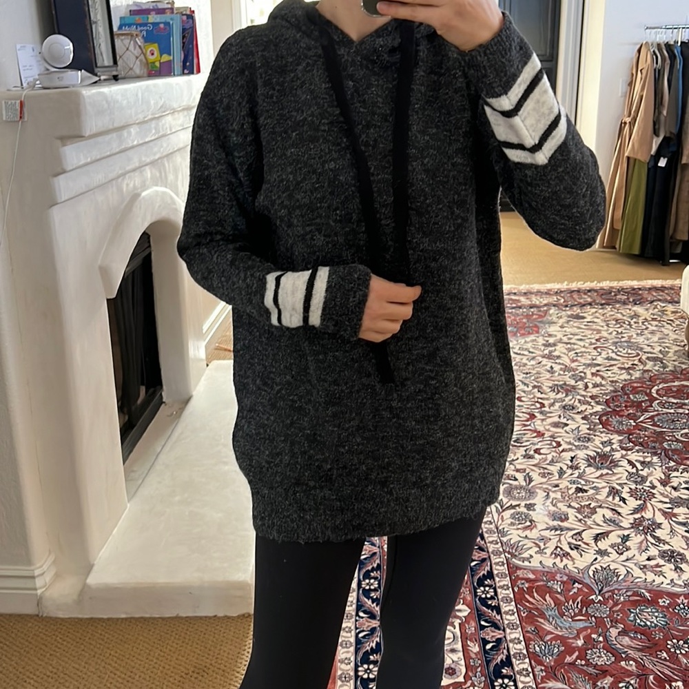 Brand new gorgeous knit/sweatshirt from Anthropologie